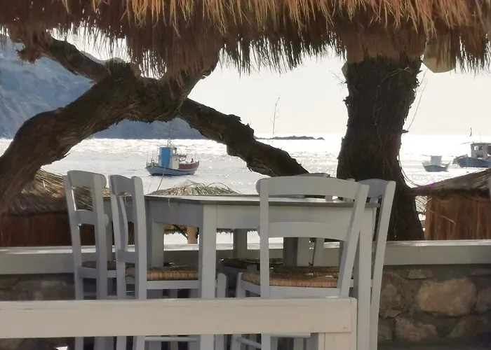 Sea Secrets Syros, 30m From The Sea Lägenhet *